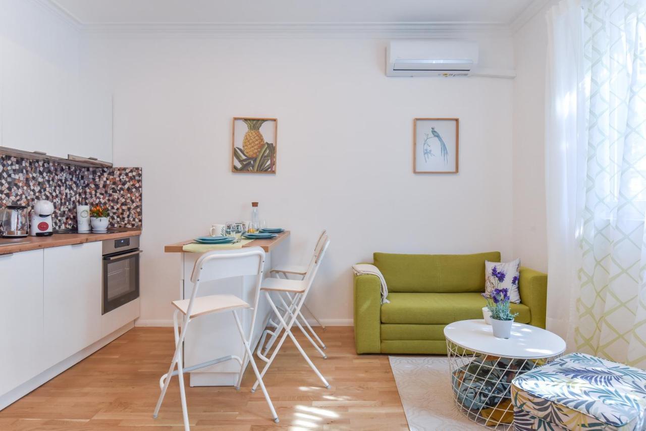 Cosy & Renovated 2Bd Flat Near Vitoshka By Flat Mаnager Apartamento Sófia Exterior foto